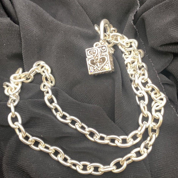 Prayer Box inspirational Necklace. - Picture 10 of 10